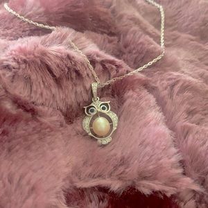 Owl necklace Brand new never used
